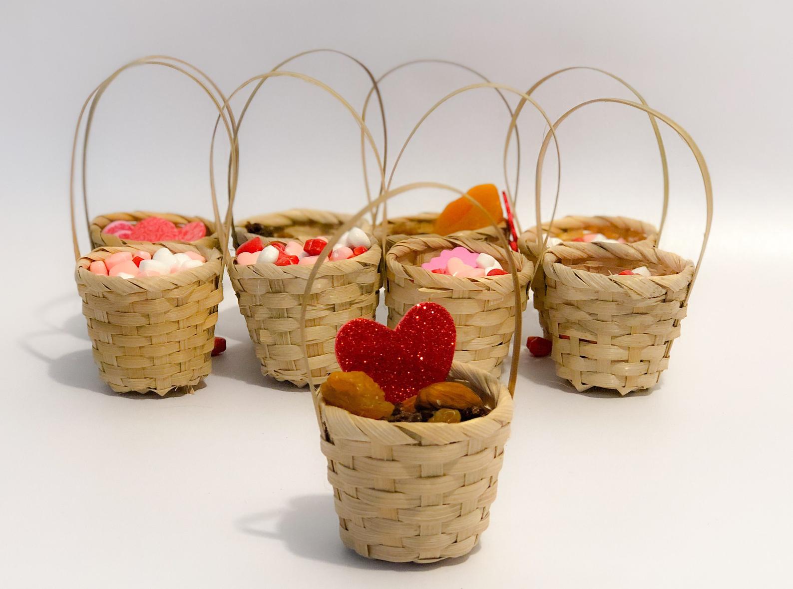 Miniature Natural Straw Baskets
