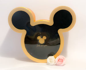 Mickey Mouse Box With a Clear Lid